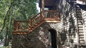 DS-Cedar-Steps-on-Stone-20200314-3