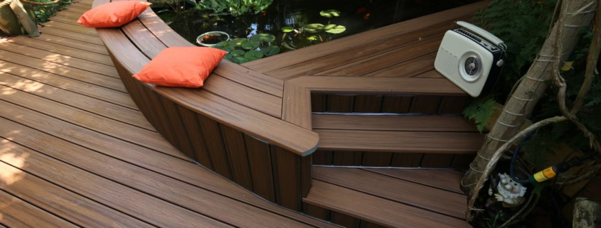 trn-uk-loughborough-2411-tt-sr-garden-bench-pond_Large